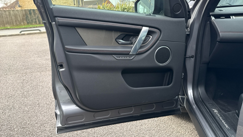 Land Rover Discovery Sport 2.0 D180 R-Dynamic SE 5dr Auto Diesel Station Wagon